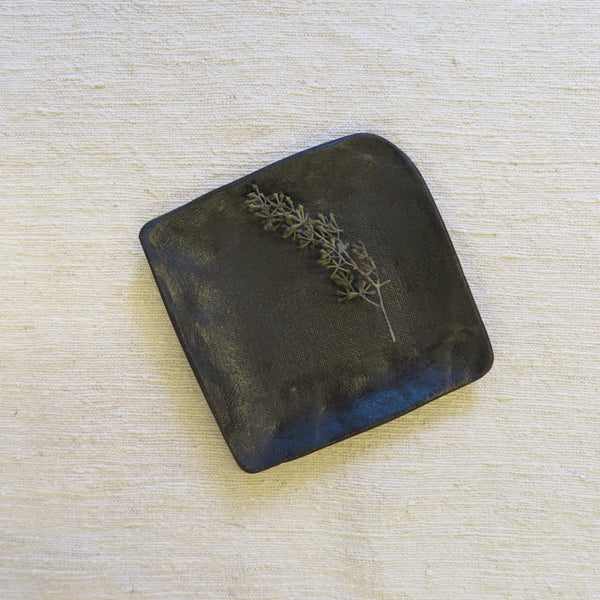 wabisabi small plate by Beanpole Pottery - FOUND&MADE 